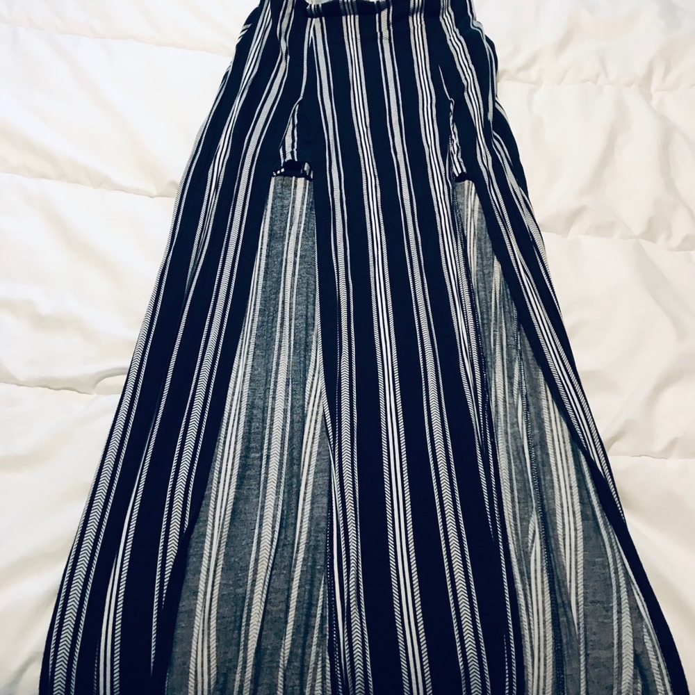 Mini skirt underlay a longer cover